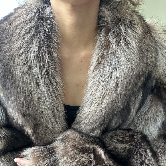 VTG Fur Coat - Picture 8 of 11